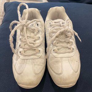 chassé Apex Cheerleading Shoes - White Cheer Shoes